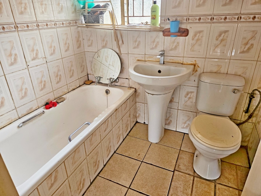 3 Bedroom Property for Sale in Birch Acres Gauteng