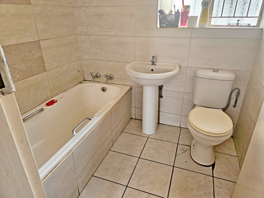 3 Bedroom Property for Sale in Birch Acres Gauteng