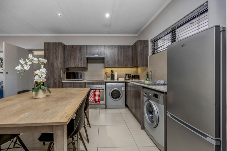 To Let 2 Bedroom Property for Rent in Morningside Hills Gauteng