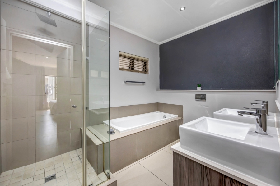 To Let 2 Bedroom Property for Rent in Morningside Hills Gauteng