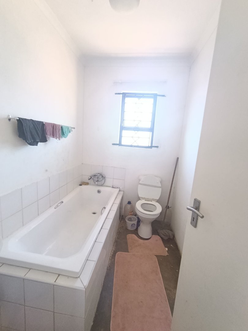 3 Bedroom Property for Sale in Lufhereng Gauteng