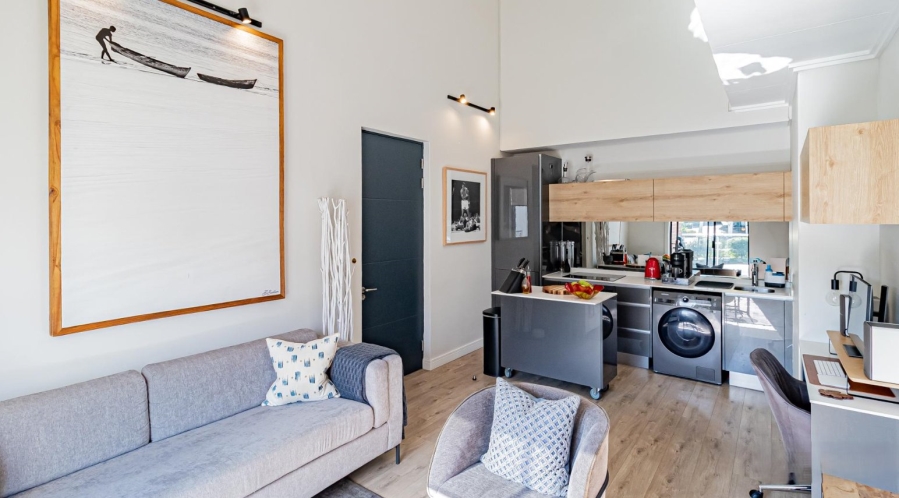 1 Bedroom Property for Sale in Sandringham Gauteng