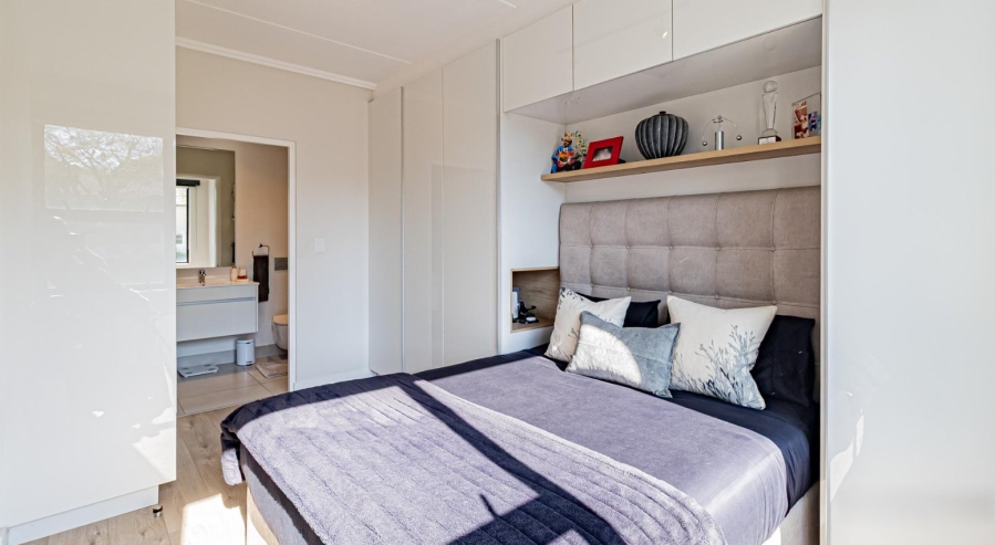 1 Bedroom Property for Sale in Sandringham Gauteng