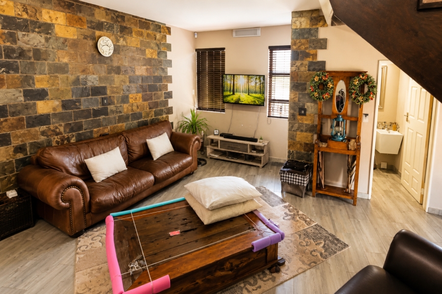 4 Bedroom Property for Sale in Vanderbijlpark SW 5 Gauteng
