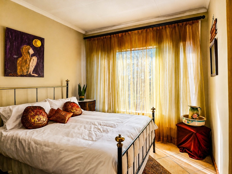 4 Bedroom Property for Sale in Eldoraigne Gauteng