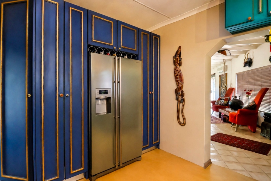4 Bedroom Property for Sale in Eldoraigne Gauteng