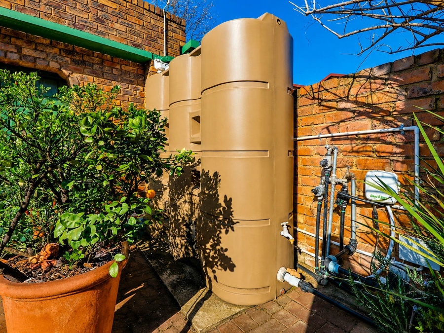 4 Bedroom Property for Sale in Eldoraigne Gauteng