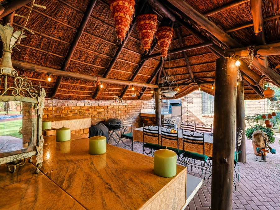 4 Bedroom Property for Sale in Eldoraigne Gauteng