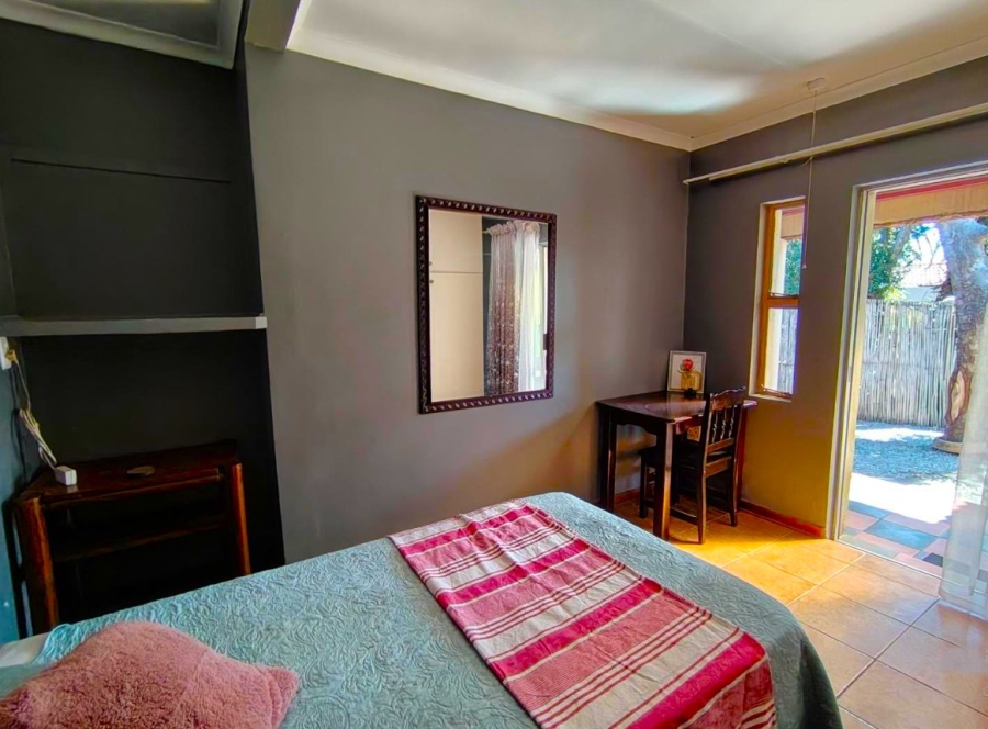 8 Bedroom Property for Sale in Witfield Gauteng