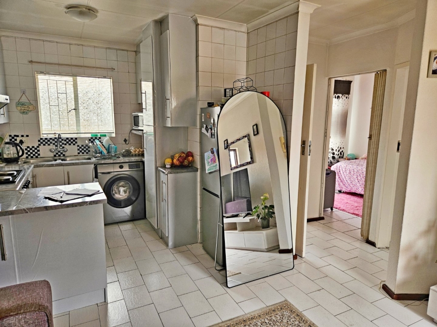 2 Bedroom Property for Sale in Birchleigh Gauteng