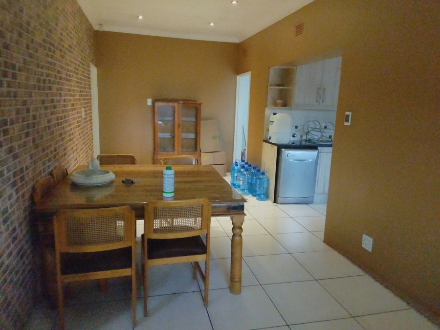 4 Bedroom Property for Sale in Selcourt Gauteng