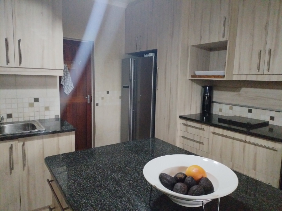 4 Bedroom Property for Sale in Selcourt Gauteng