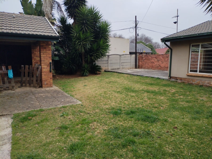 4 Bedroom Property for Sale in Selcourt Gauteng