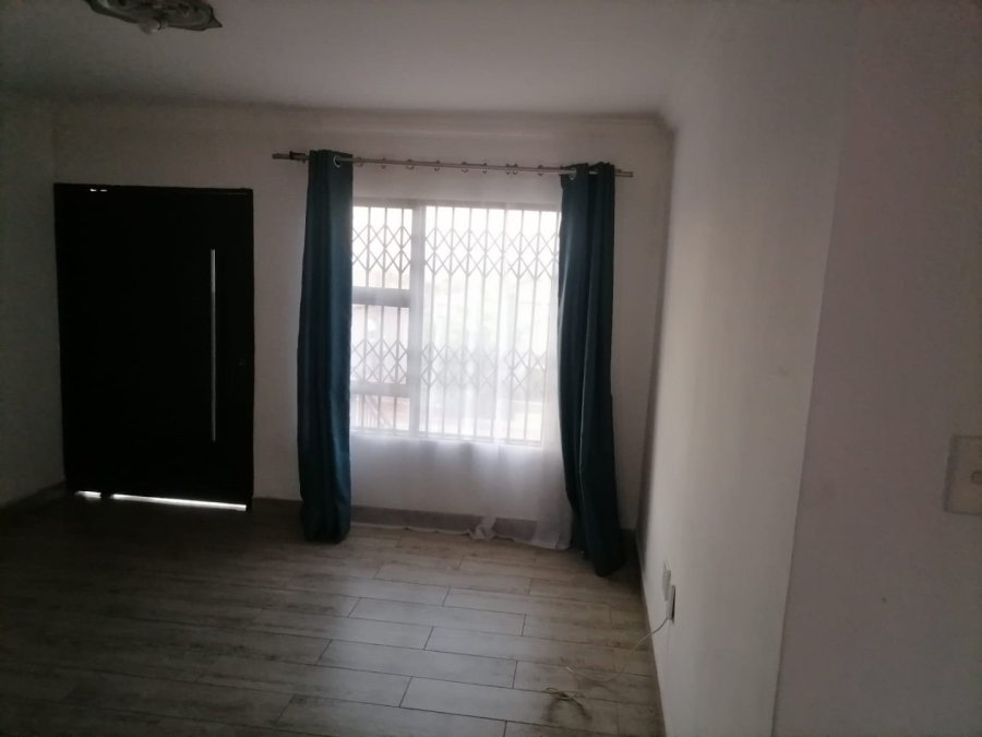 3 Bedroom Property for Sale in Amandasig Gauteng