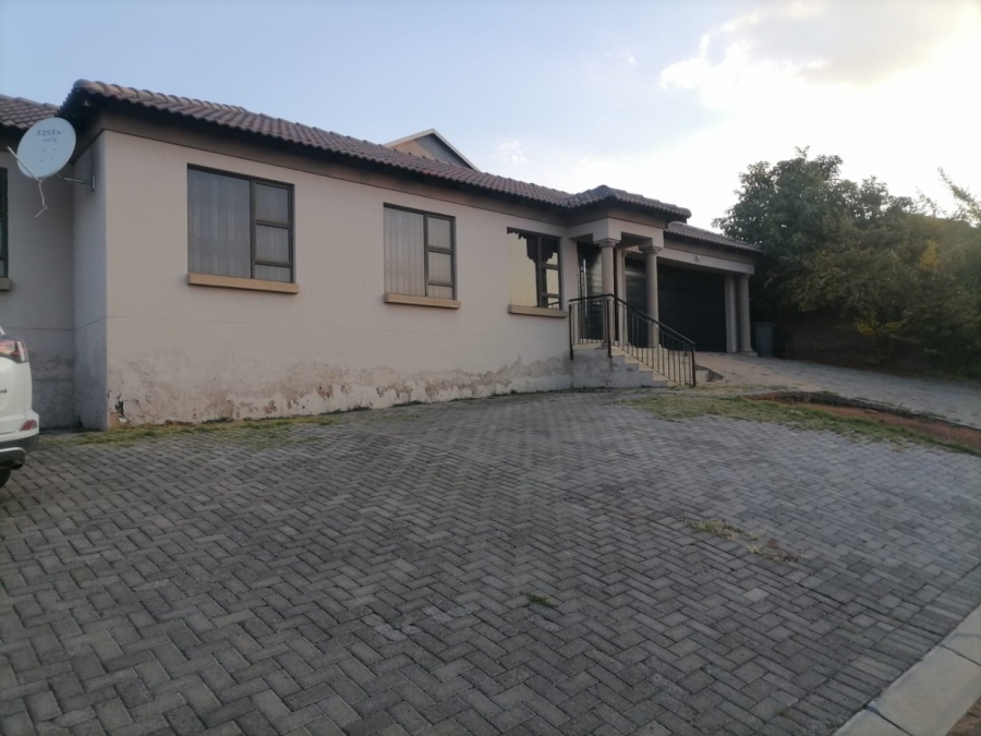 3 Bedroom Property for Sale in Amandasig Gauteng