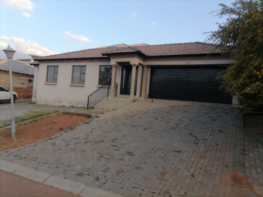 3 Bedroom Property for Sale in Amandasig Gauteng