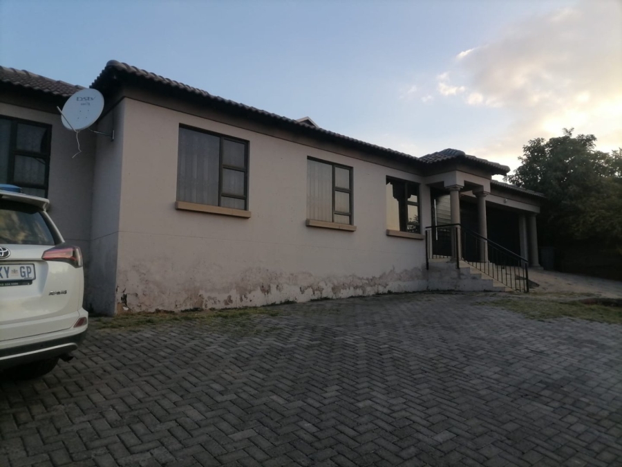 3 Bedroom Property for Sale in Amandasig Gauteng
