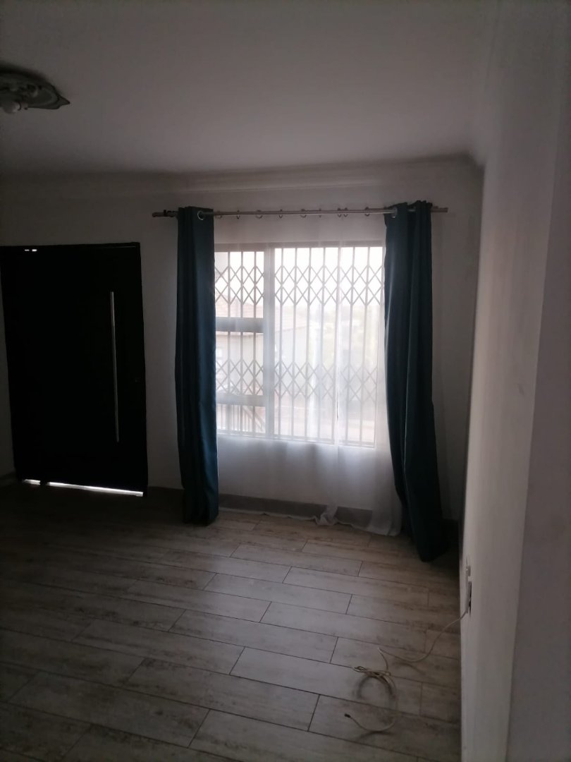 3 Bedroom Property for Sale in Amandasig Gauteng