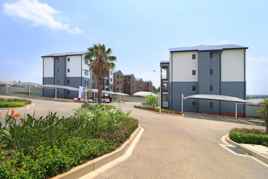 To Let 2 Bedroom Property for Rent in Fourways Gauteng