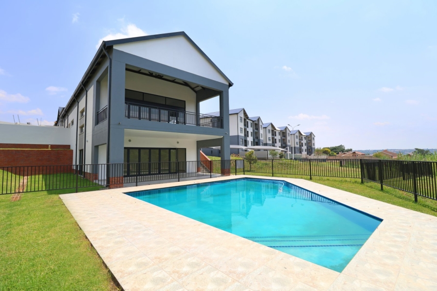 To Let 1 Bedroom Property for Rent in Fourways Gauteng