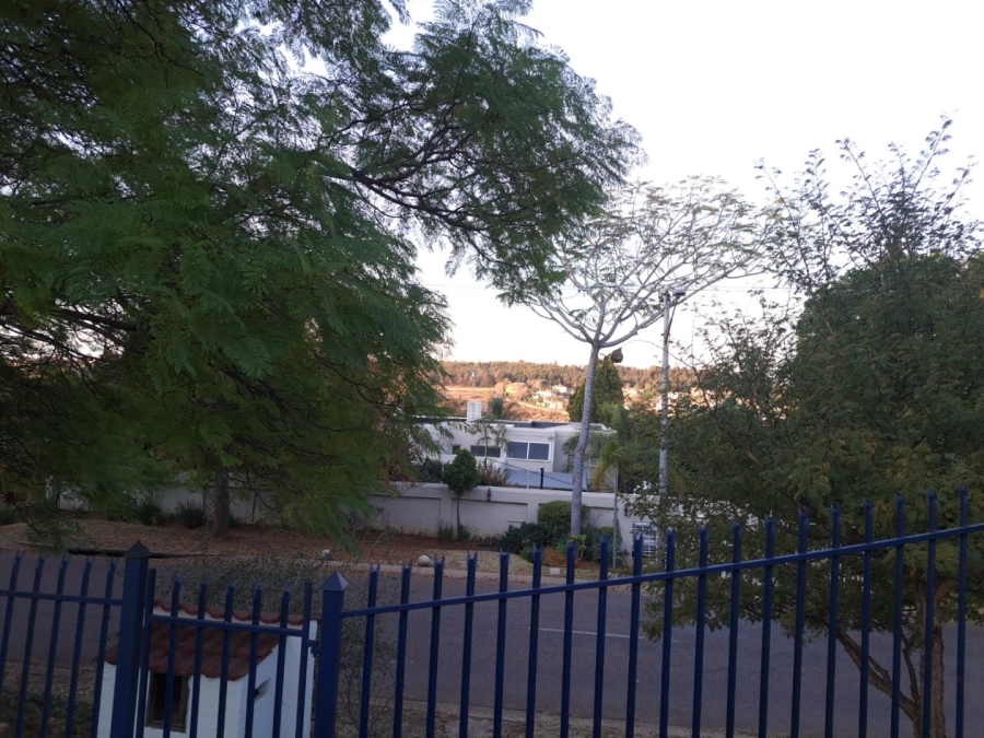 Commercial Property for Sale in Waterkloof Ridge Gauteng