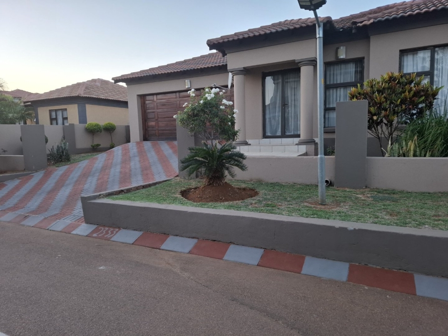 3 Bedroom Property for Sale in Amandasig Gauteng