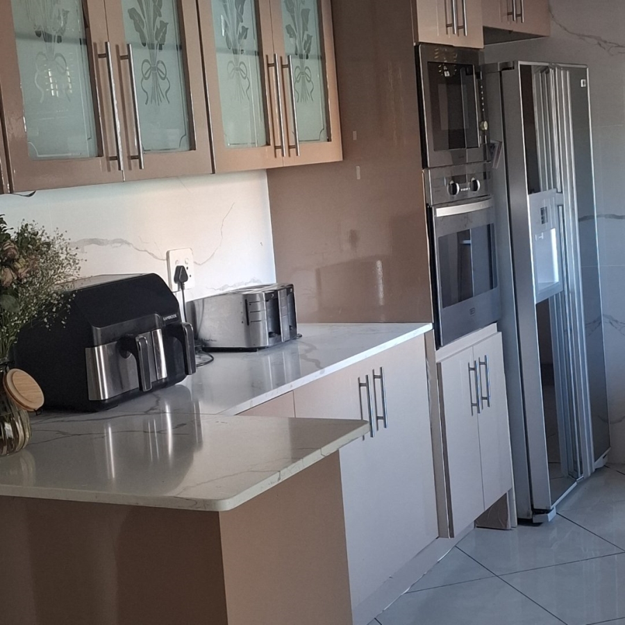 3 Bedroom Property for Sale in Amandasig Gauteng
