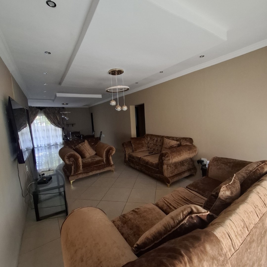 3 Bedroom Property for Sale in Amandasig Gauteng