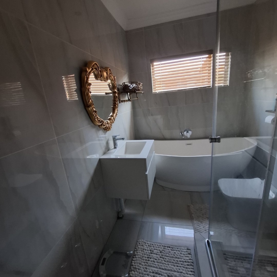 3 Bedroom Property for Sale in Amandasig Gauteng