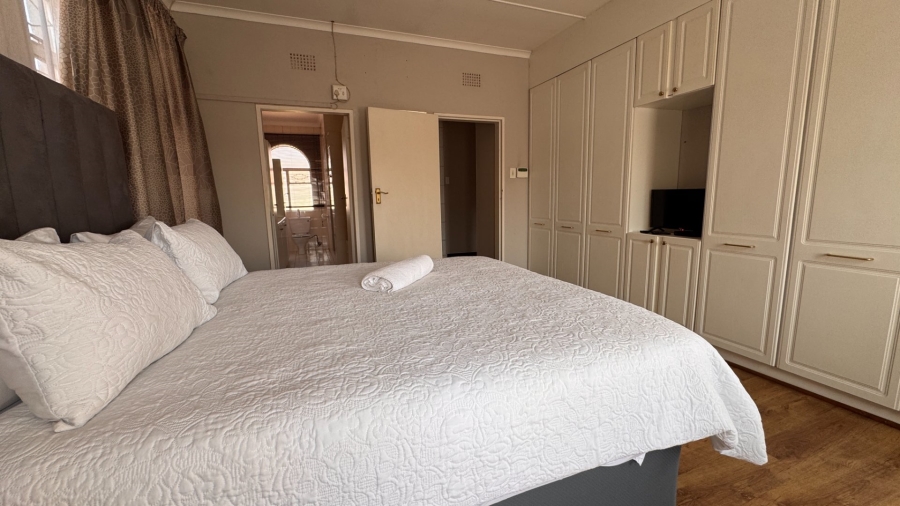 3 Bedroom Property for Sale in Three Rivers Proper Gauteng