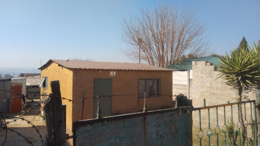 2 Bedroom Property for Sale in Olievenhoutbosch Gauteng
