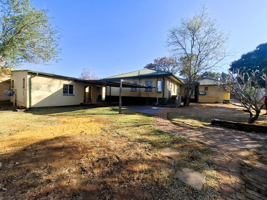 To Let 3 Bedroom Property for Rent in Colbyn Gauteng