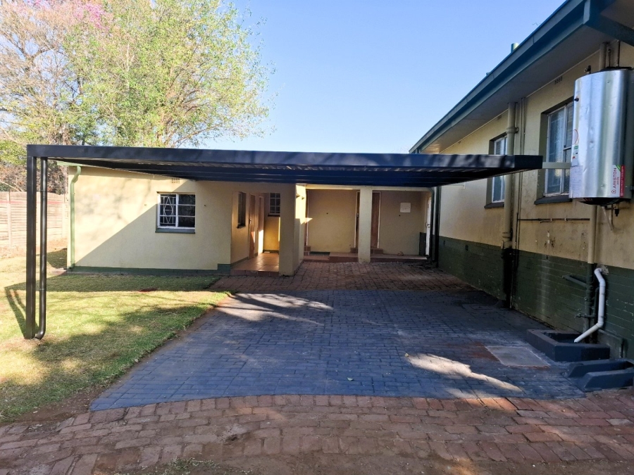 To Let 3 Bedroom Property for Rent in Colbyn Gauteng