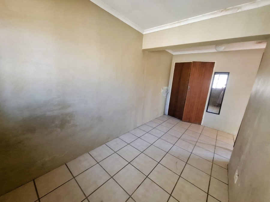 To Let 3 Bedroom Property for Rent in Colbyn Gauteng