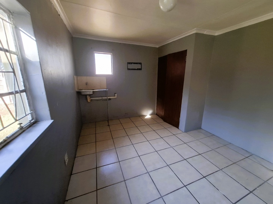 To Let 3 Bedroom Property for Rent in Colbyn Gauteng