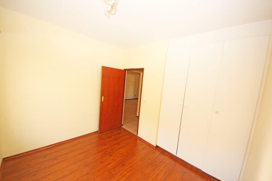 2 Bedroom Property for Sale in Erand Gardens Gauteng