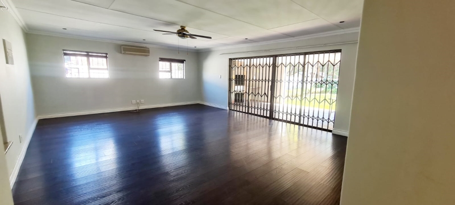 4 Bedroom Property for Sale in Garsfontein Gauteng