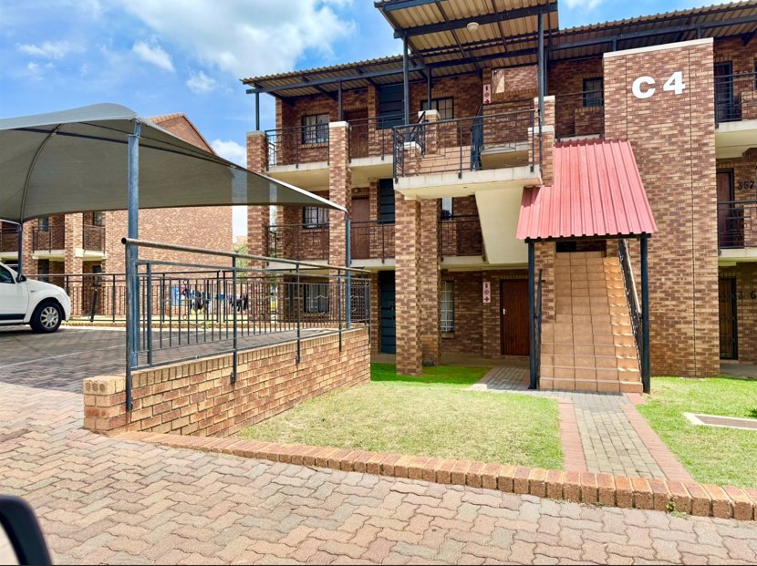 1 Bedroom Property for Sale in Sagewood Gauteng
