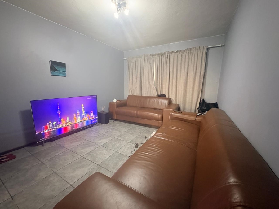  Bedroom Property for Sale in Halfway Gardens Gauteng