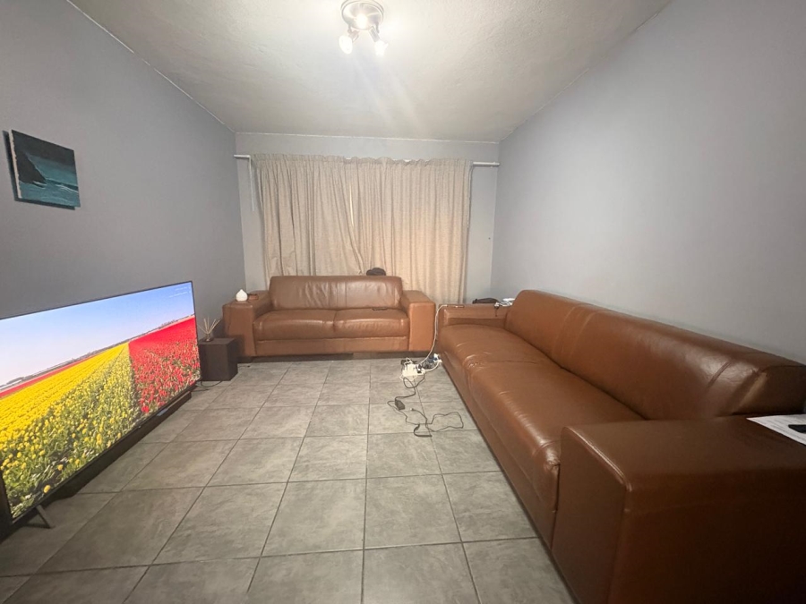  Bedroom Property for Sale in Halfway Gardens Gauteng
