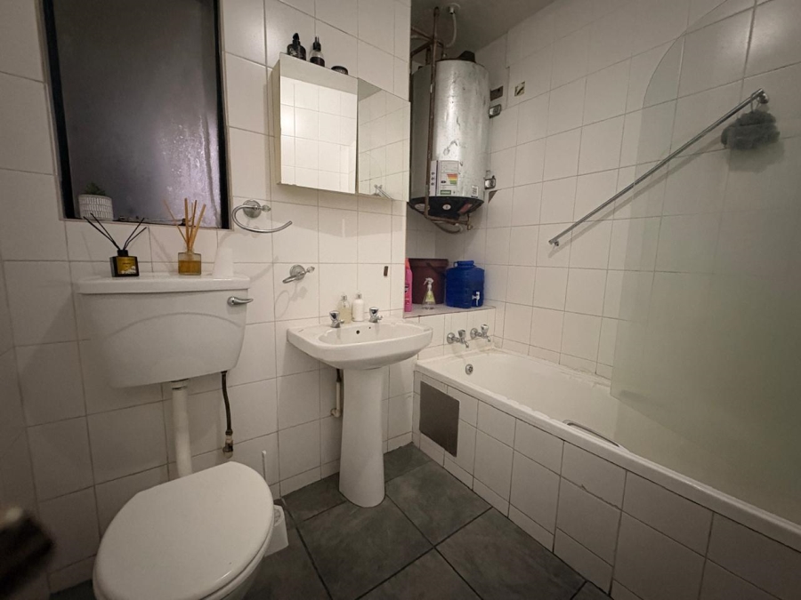  Bedroom Property for Sale in Halfway Gardens Gauteng