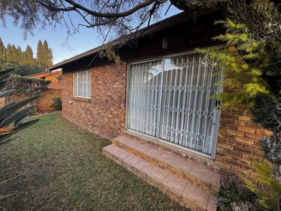 3 Bedroom Property for Sale in Terenure Gauteng