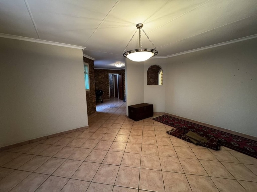 3 Bedroom Property for Sale in Terenure Gauteng