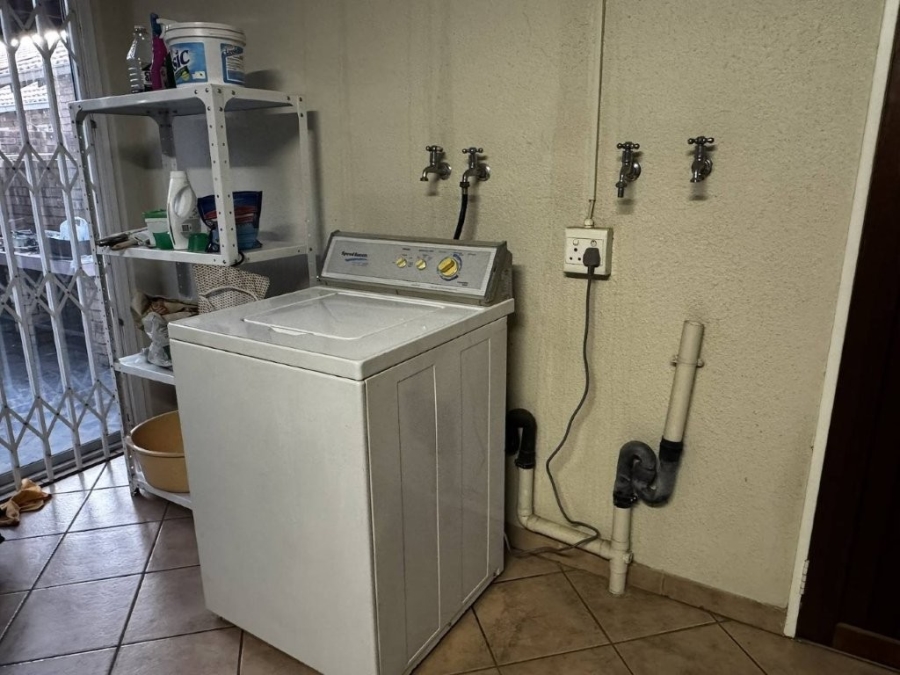 3 Bedroom Property for Sale in Terenure Gauteng