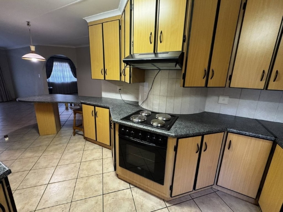 3 Bedroom Property for Sale in Terenure Gauteng