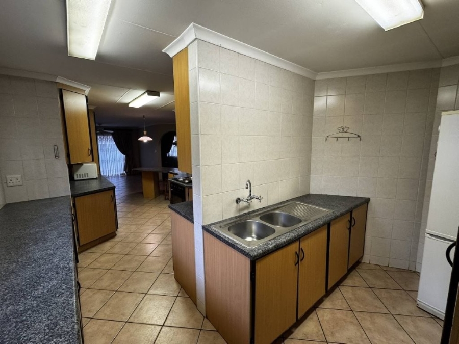 3 Bedroom Property for Sale in Terenure Gauteng
