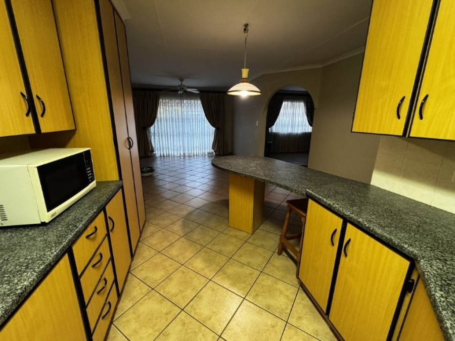 3 Bedroom Property for Sale in Terenure Gauteng