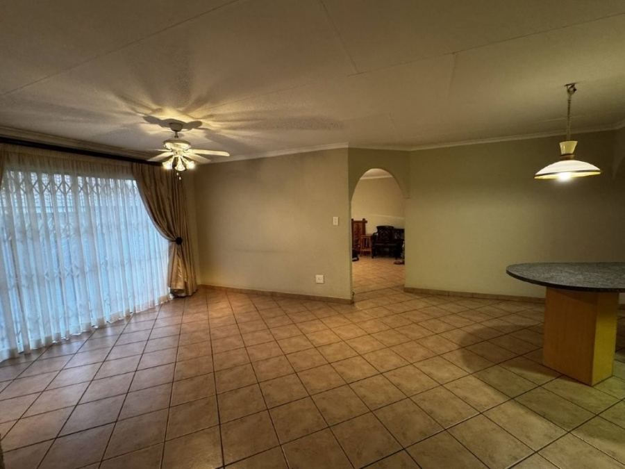 3 Bedroom Property for Sale in Terenure Gauteng