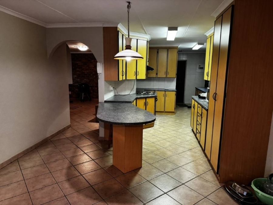 3 Bedroom Property for Sale in Terenure Gauteng