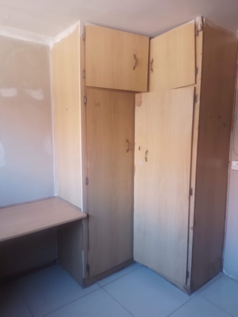 2 Bedroom Property for Sale in Vosloorus Gauteng